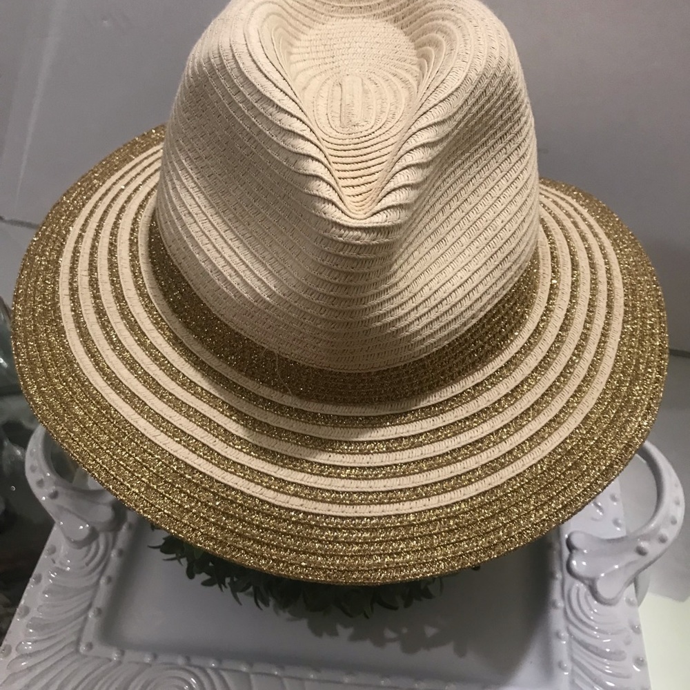 C&C California Gold straw hat NWT
